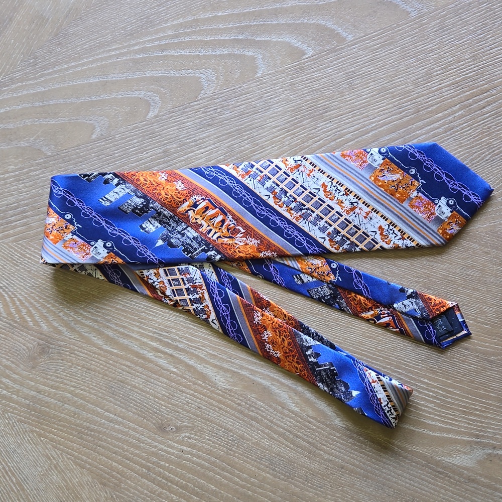 Graffitie Necktie with City designs.